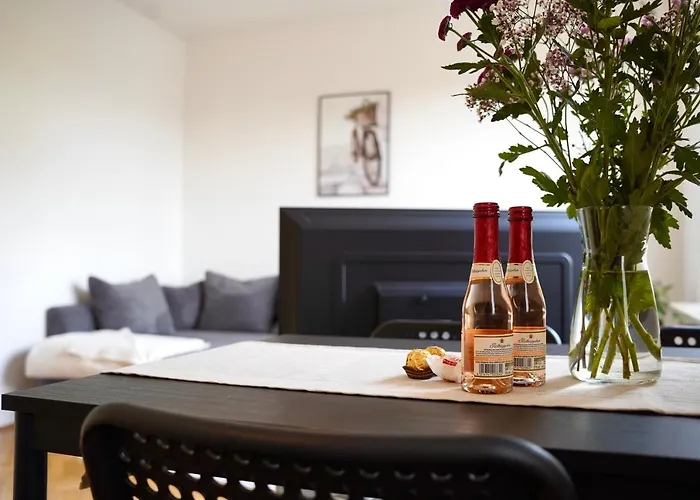 *top Apartment* Beliebte Lage* In 公寓